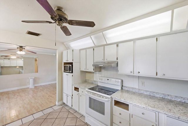 6901 Salerno Road, Fort Pierce, FL 34951