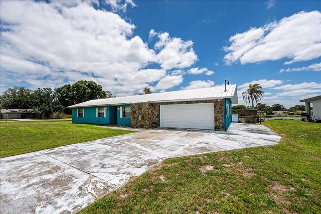 6901 Salerno Road, Fort Pierce, FL 34951