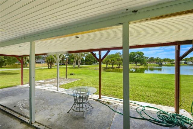 6901 Salerno Road, Fort Pierce, FL 34951