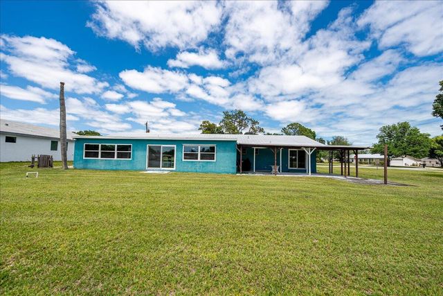 6901 Salerno Road, Fort Pierce, FL 34951