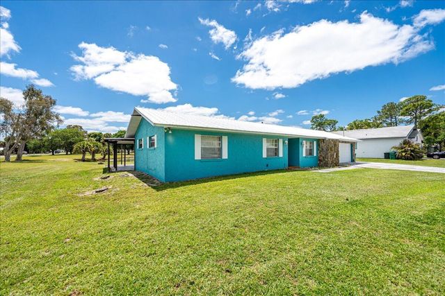 6901 Salerno Road, Fort Pierce, FL 34951