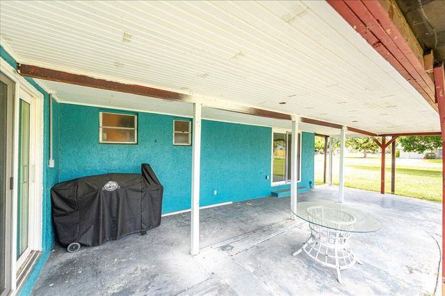 6901 Salerno Road, Fort Pierce, FL 34951