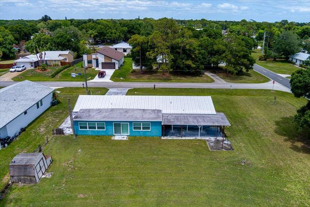 6901 Salerno Road, Fort Pierce, FL 34951