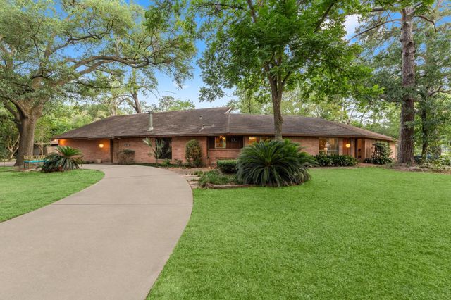 9809 Neuens Road, Houston, TX 77080