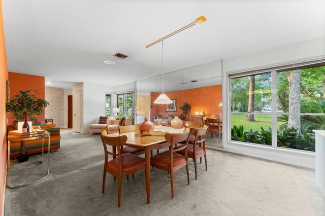 9809 Neuens Road, Houston, TX 77080