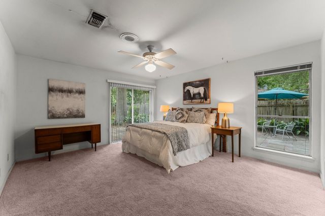 9809 Neuens Road, Houston, TX 77080