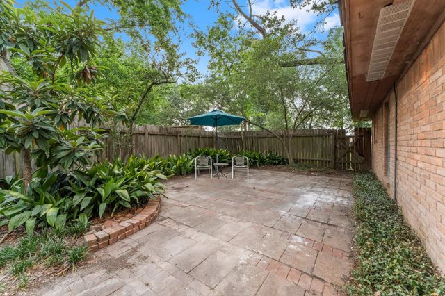 9809 Neuens Road, Houston, TX 77080