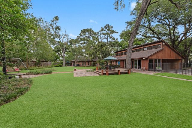 9809 Neuens Road, Houston, TX 77080