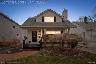 16268 Kirkshire Avenue, Beverly Hills Village, MI 48025