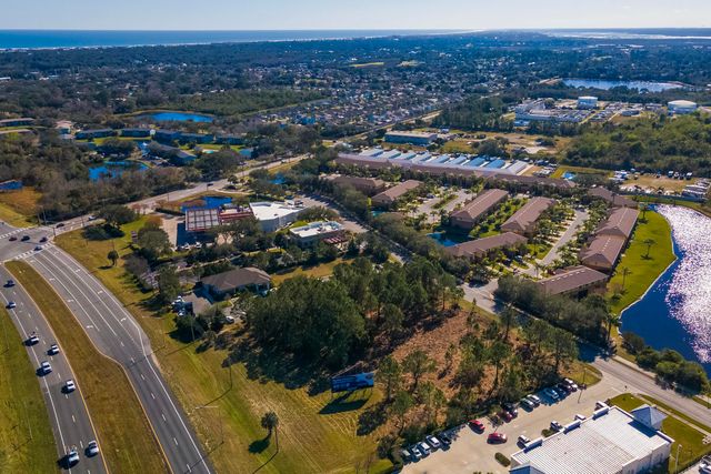 500 Plantation Island Dr S, St Augustine, FL 32080