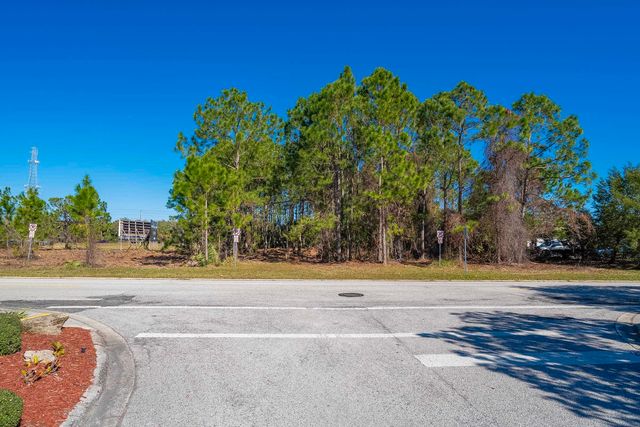 500 Plantation Island Dr S, St Augustine, FL 32080