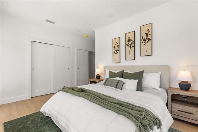 2525 18TH AVENUE N, St Petersburg, FL 33713