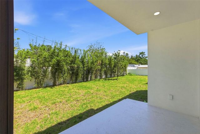 2525 18TH AVENUE N, St Petersburg, FL 33713