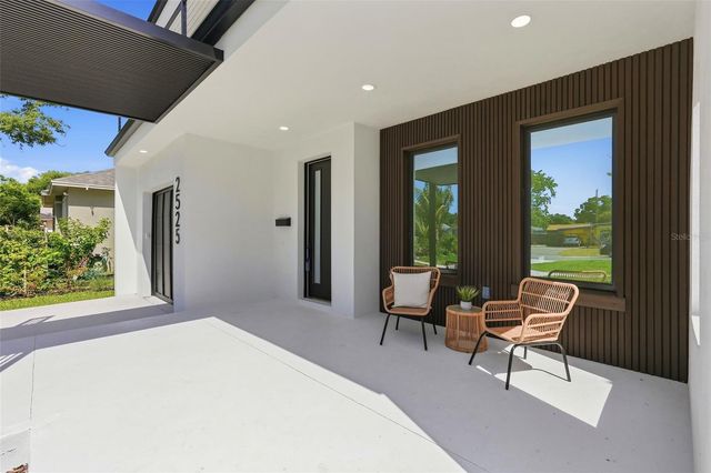 2525 18TH AVENUE N, St Petersburg, FL 33713