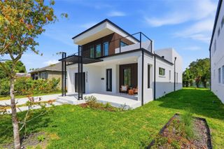 2525 18TH AVENUE N, St Petersburg, FL 33713