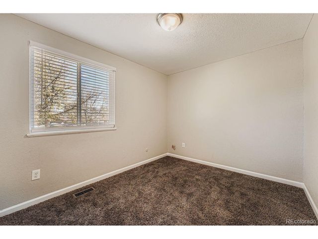 3155 S Norfolk St, Aurora, CO 80013