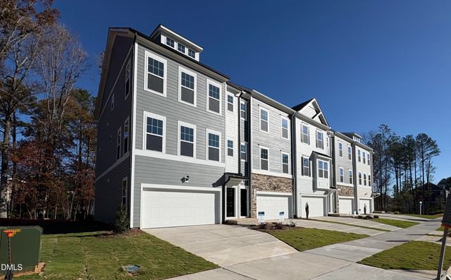 6042 Dunzo Drive, Raleigh, NC 27617