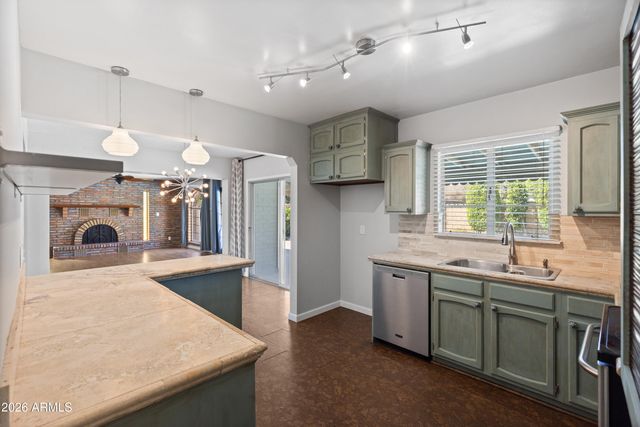 3506 E Fairmount Avenue, Phoenix, AZ 85018