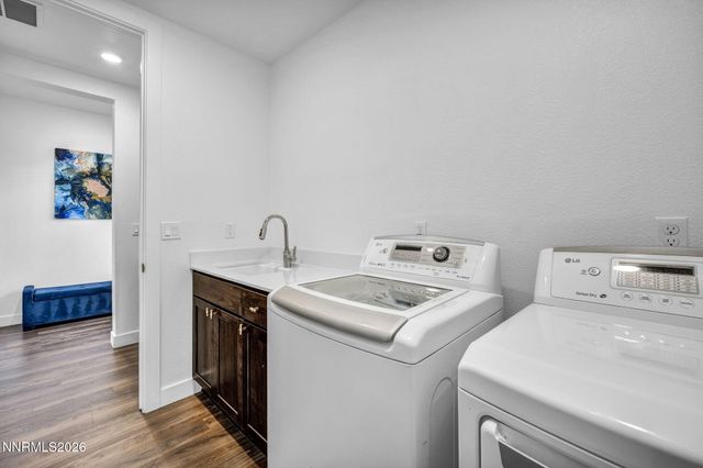 2926 Earthstone Drive, Sparks, NV 89436