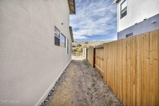2926 Earthstone Drive, Sparks, NV 89436
