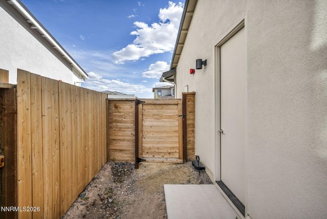 2926 Earthstone Drive, Sparks, NV 89436