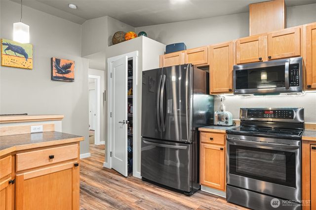 100 W Wivell Road, Shelton, WA 98584