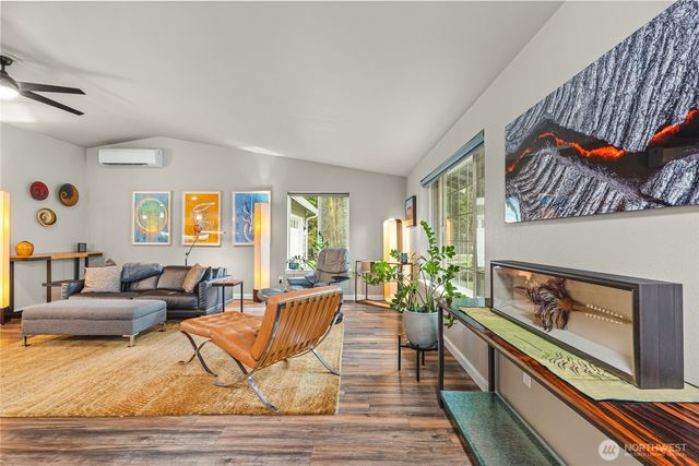 100 W Wivell Road, Shelton, WA 98584