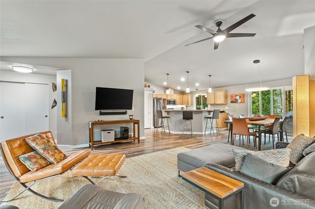 100 W Wivell Road, Shelton, WA 98584