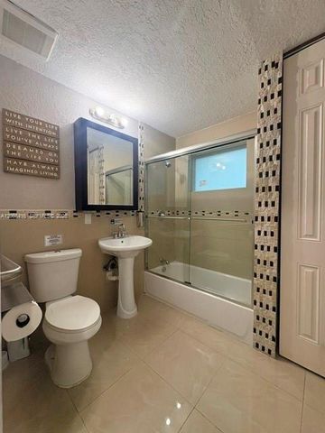 3221 SW 107th Avenue, Miami, FL 33165