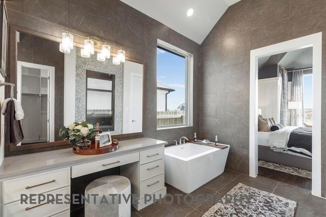 922 Groundwater Way, League City, TX 77546