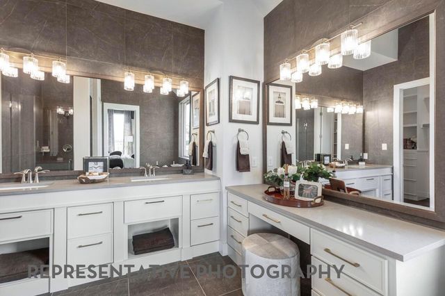922 Groundwater Way, League City, TX 77546