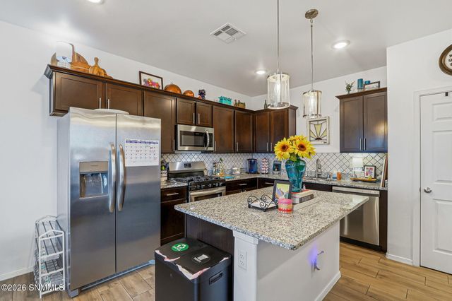 7030 Aretha Way, Las Cruces, NM 88012