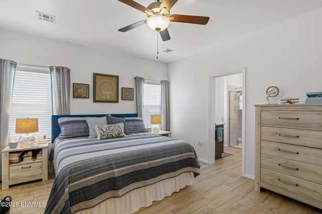 7030 Aretha Way, Las Cruces, NM 88012