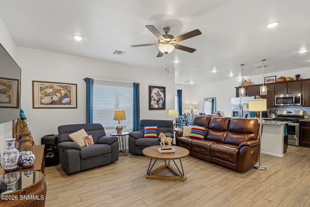 7030 Aretha Way, Las Cruces, NM 88012