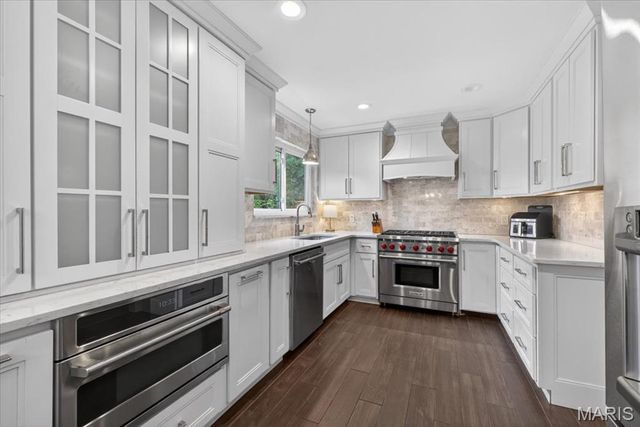 11904 Mattox Court, St Louis, MO 63131