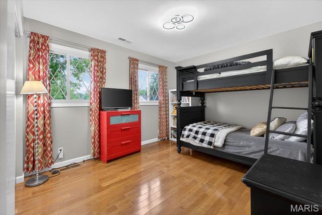 11904 Mattox Court, St Louis, MO 63131