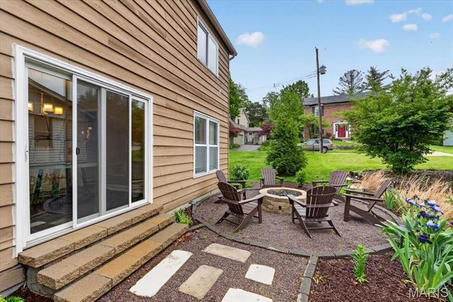 11904 Mattox Court, St Louis, MO 63131