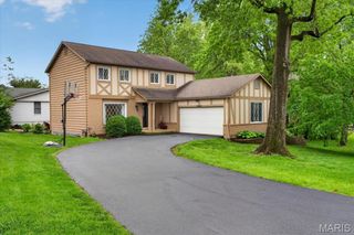 11904 Mattox Court, St Louis, MO 63131