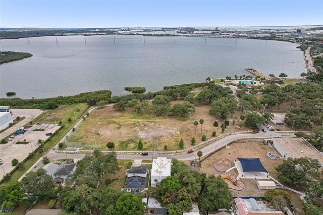 2816 CORRINE STREET 1, Tampa, FL 33605