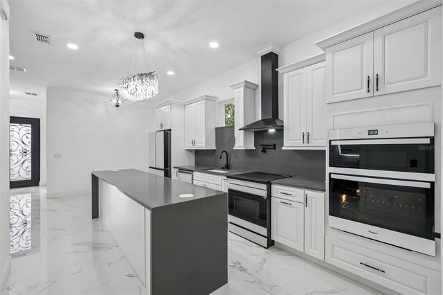 2816 CORRINE STREET 1, Tampa, FL 33605