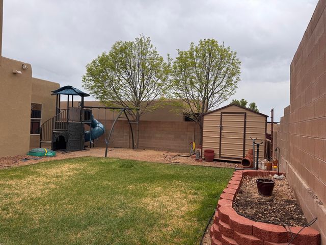9905 Cardinal Street NW, Albuquerque, NM 87114