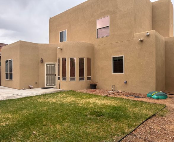 9905 Cardinal Street NW, Albuquerque, NM 87114
