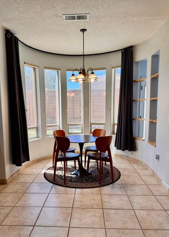 9905 Cardinal Street NW, Albuquerque, NM 87114