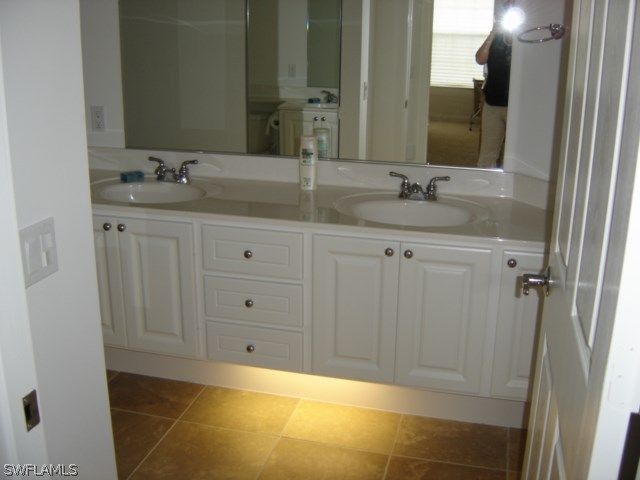 7450 EMILIA LN, Naples, FL 34114