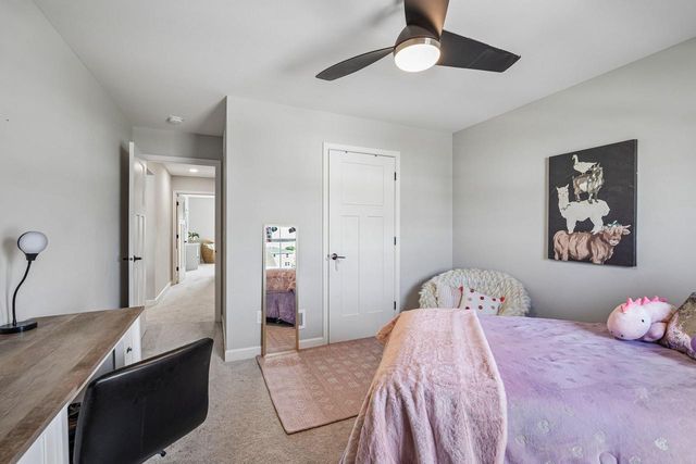 W242N5623 Peppertree DRIVE S, Sussex, WI 53089