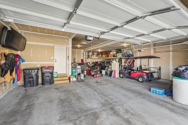 W242N5623 Peppertree DRIVE S, Sussex, WI 53089