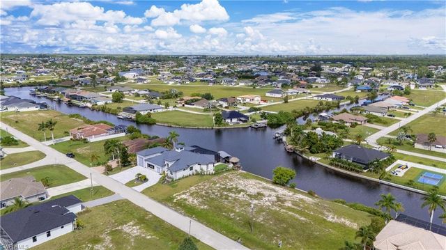 3317 NW 18th TER, Cape Coral, FL 33993