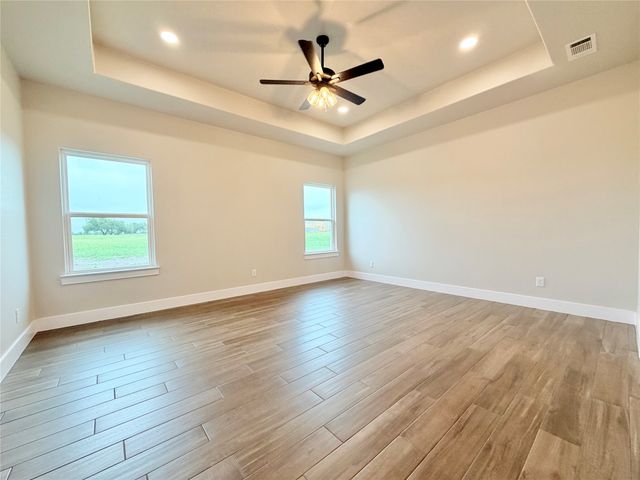 1013 Sabrina Court, Weatherford, TX 76085