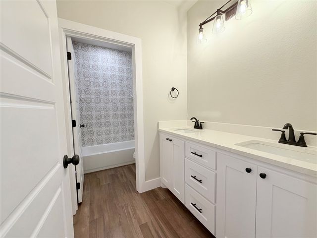1013 Sabrina Court, Weatherford, TX 76085