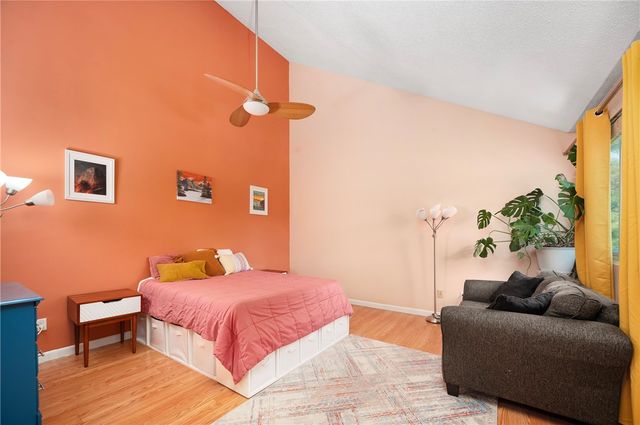 933 Williamsburg Circle, Warwick, RI 02886